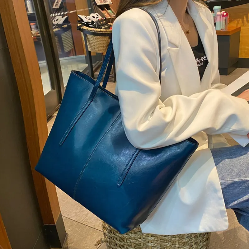 Sola Tote Bag