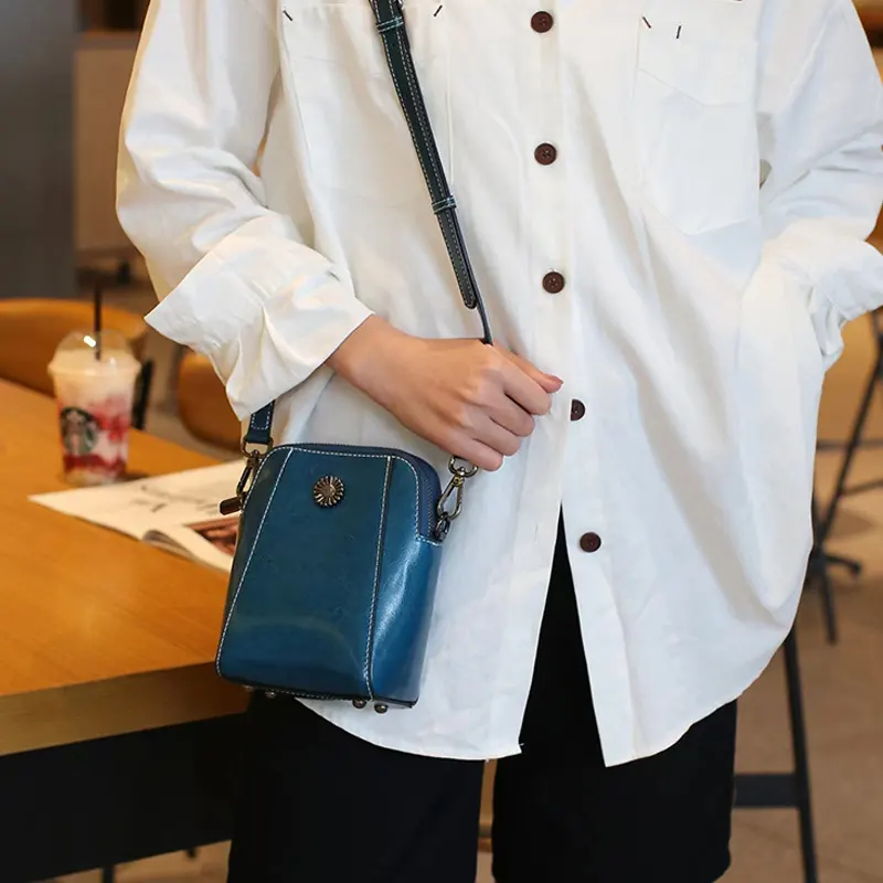 Zyra Crossbody Bag